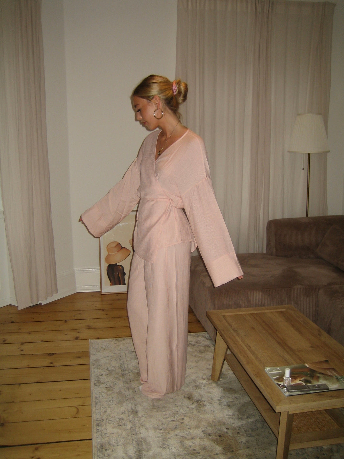 Rikki blouse with tie detail - Light pink