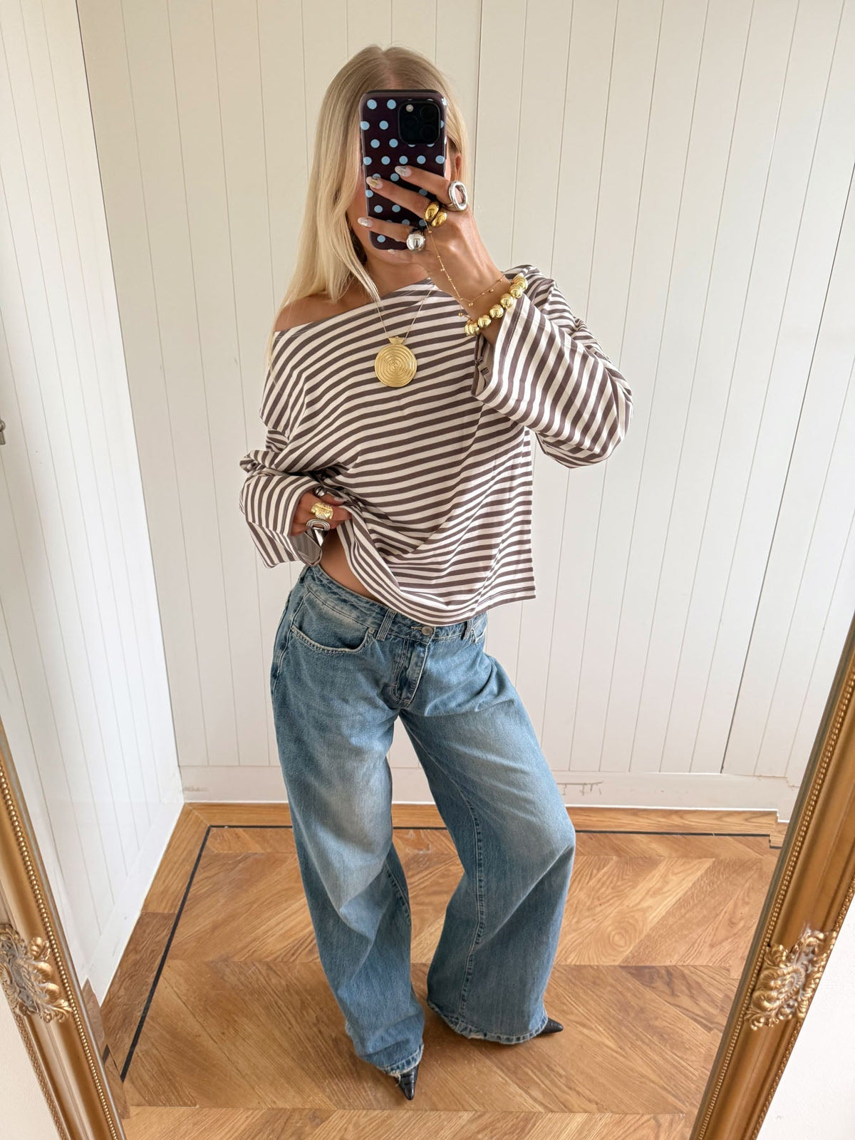 Scandivv blouse with stripes – taupe/white