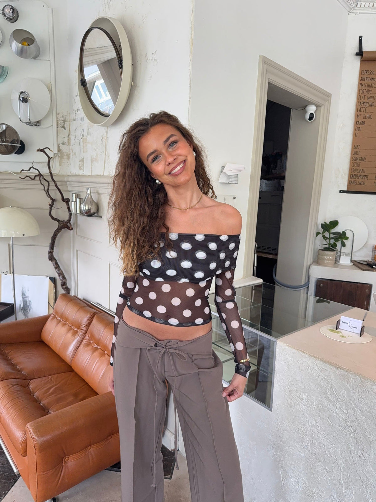 Alba off shoulder top with polka dots – Black/white