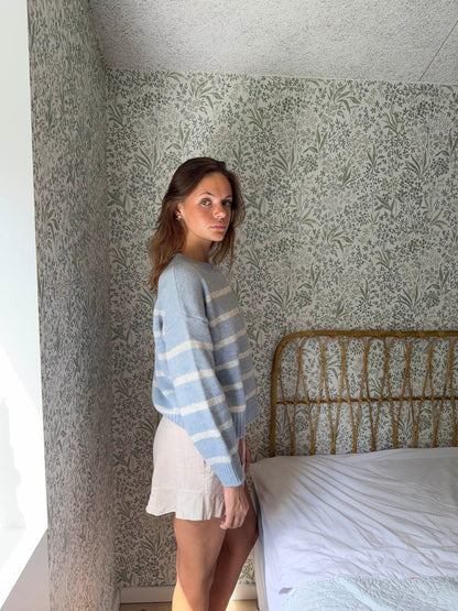 Evelisse knit with buttons - Light blue/white
